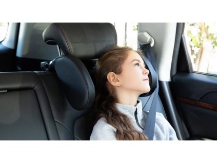 Praktikus autós fejtámla