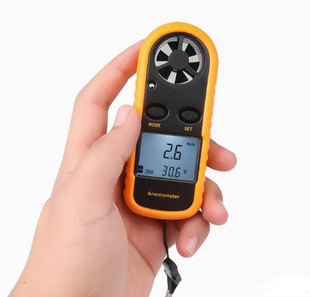 anemometr