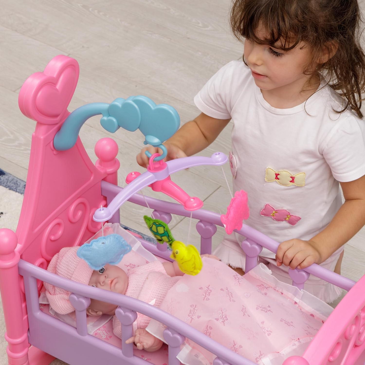 pat fermecător pentru păpuși