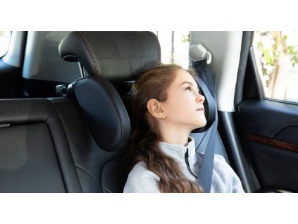 Tetieră auto reglabilă