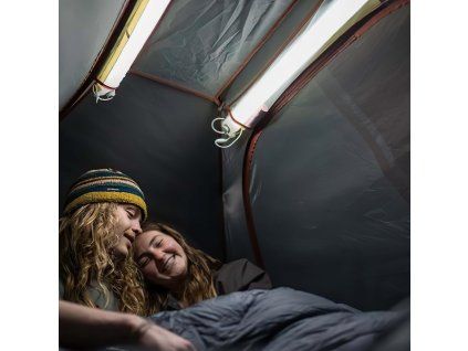 Lampă LED gonflabilă practică pentru camping