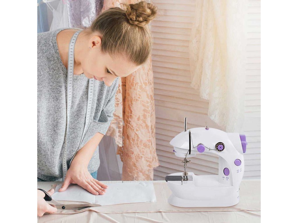 prenosni mini šivalni stroj