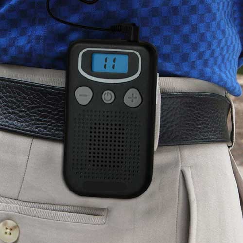 močan slušni aparat