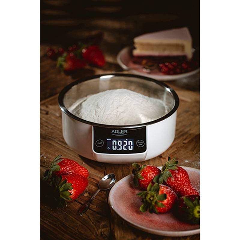 kuhinjska tehtnica s posodo