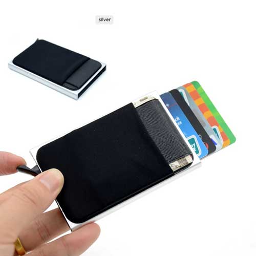 уникален-минималистичен-портфейл-с-rfid-блокиране
