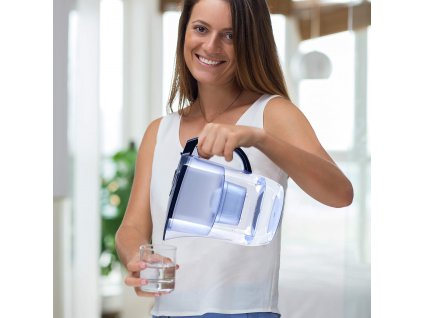 praktická filtračná konvica