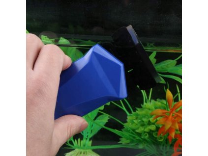 Praktická kvalitná magnetická škrabka na sklo akvária