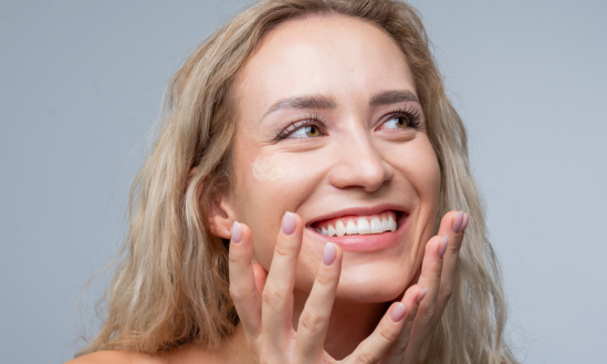 Prečo nás beauty rituály upokojujú? Keď kozmetika prospieva aj mysli