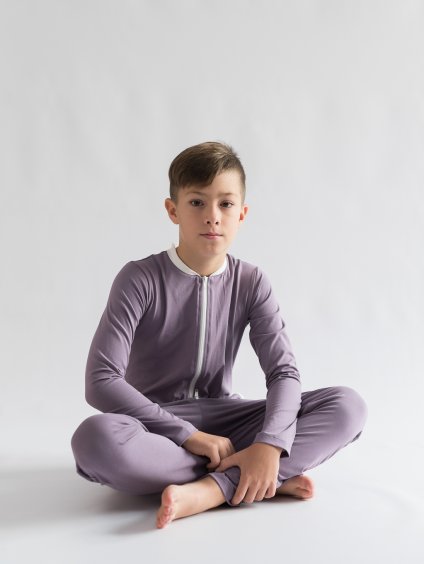Chlapecký overal pyžamový dlouhý Lilac – měkká bavlna pro pohodlný a klidný spánek