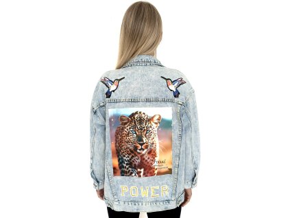 Světle modrá denim bunda FOCUS s nášivkami a potiskem