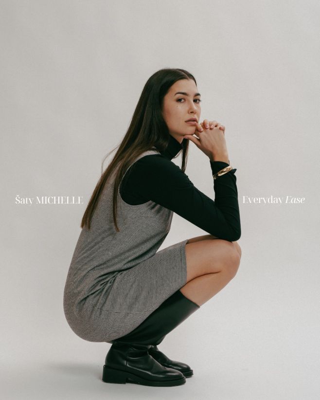 Šaty MICHELLE Ušité ze žakárového úpletu s vyšší gramáží, příjemně hřejou, drží siluetu a přitom jsou měkké, prodyšné a...