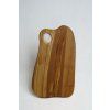 Olivová drevená krájacia doska asymetrická 32 × 19 cm