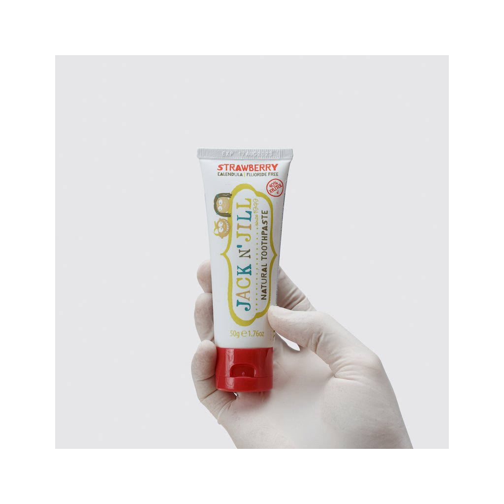 Jack N`Jill přírodní zubní pasta jahoda 50 g - Zubní pasty a gely/Zubní pasty bez fluoridů /Pro děti - DENTO.cz - Více pro vaši dentální hygienu