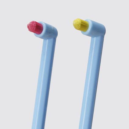 Curaprox CS 1006 zubní kartáček Single modrý 6 mm - Zubní kartáčky/Solo kartáčky - DENTO.cz - Více pro vaši dentální hygienu
