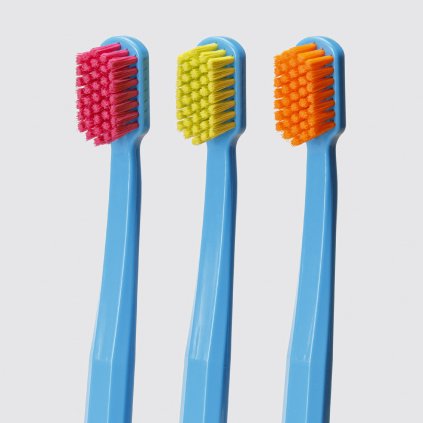 Curaprox CS 5460 zubní kartáček Ultrasoft sytě modrý - Zubní kartáčky/Curaprox/5460 Ultrasoft - DENTO.cz - Více pro vaši dentální hygienu