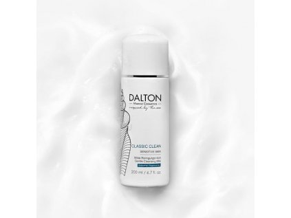 5550151 classic clean sensitive skin milde reinigungsmilch inszeniert