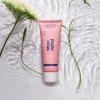 slow aging retinol cream inszeniert