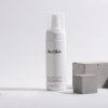 medik8 micellar mousse pohled sediva kostka