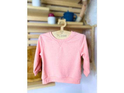 Růžová mikinka