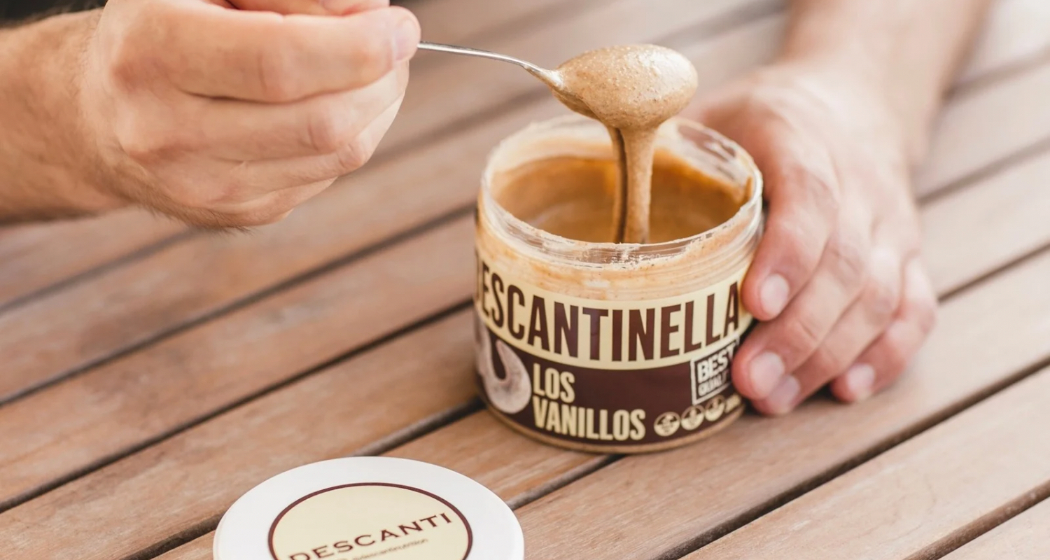 Descantinella