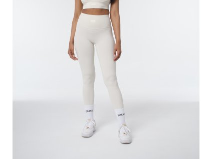 D2B2DB3F 8906 43D7 87CA AE7B1AAA8A99