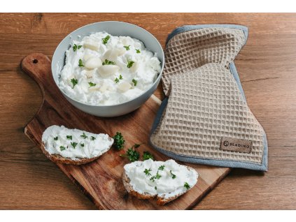 Pomazánka česneková 250 g