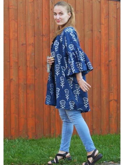 Modré kimono Růže