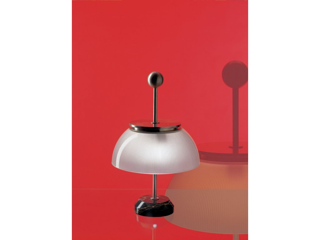 Alfa Artemide - stolní lampa