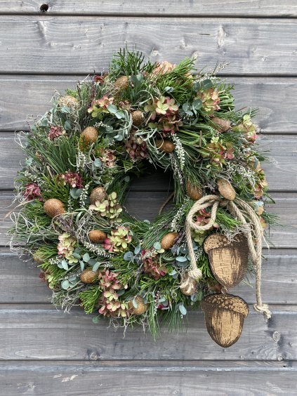 🌿 Věnec s hortenzií, eukalyptem a podzimními plody  🌿
