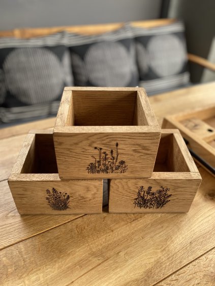 DUBOVÝ FLOWER BOX DESIGN69 - ROSTLINY