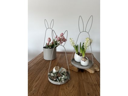 Kovový květináč Zajíček