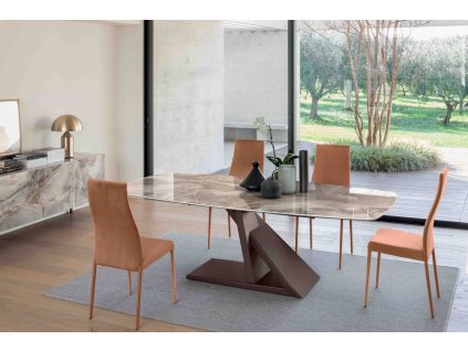 Jídelní stůl Zodiac