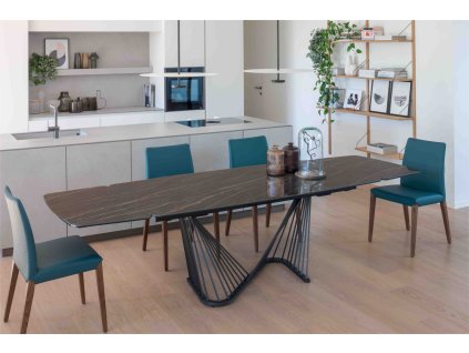 Designový rozkládací jídelní stůl Arpa