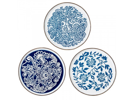 Set tří modro bílých keramických talířů Bloomingville Molly 24 cm