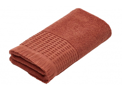 Terakotově červený bavlněný ručník Kave Home Veta 50 x 90 cm
