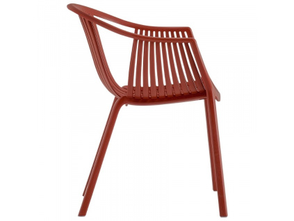Červená plastová jídelní židle Tatami 306