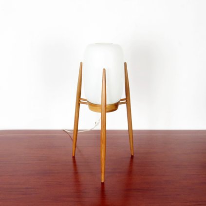 Stojací lampa - ÚLUV