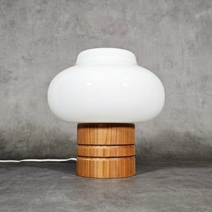 Stolní lampa - ÚLUV