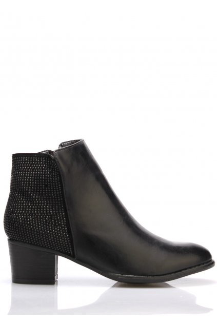 Černé elegantní boty na podpatku Claudia Ghizzani
