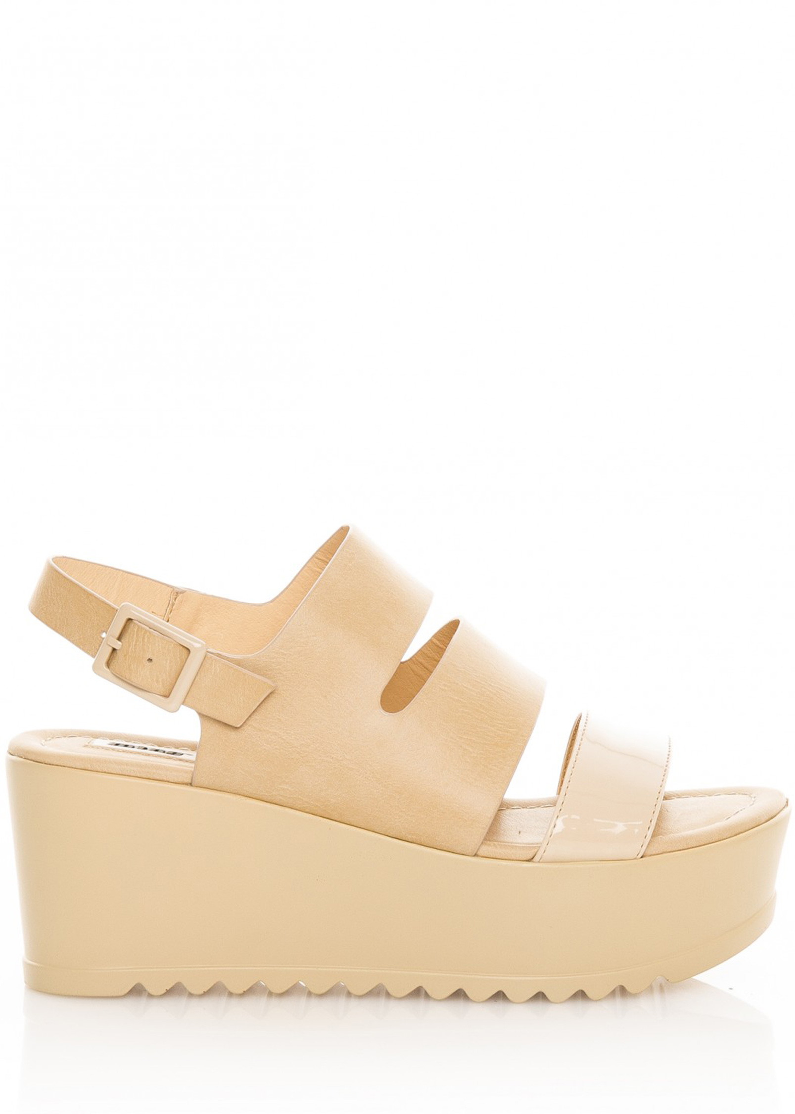 Béžové sandály na platformě MTNG