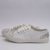 Dámské bílé kožené tenisky se cvočky