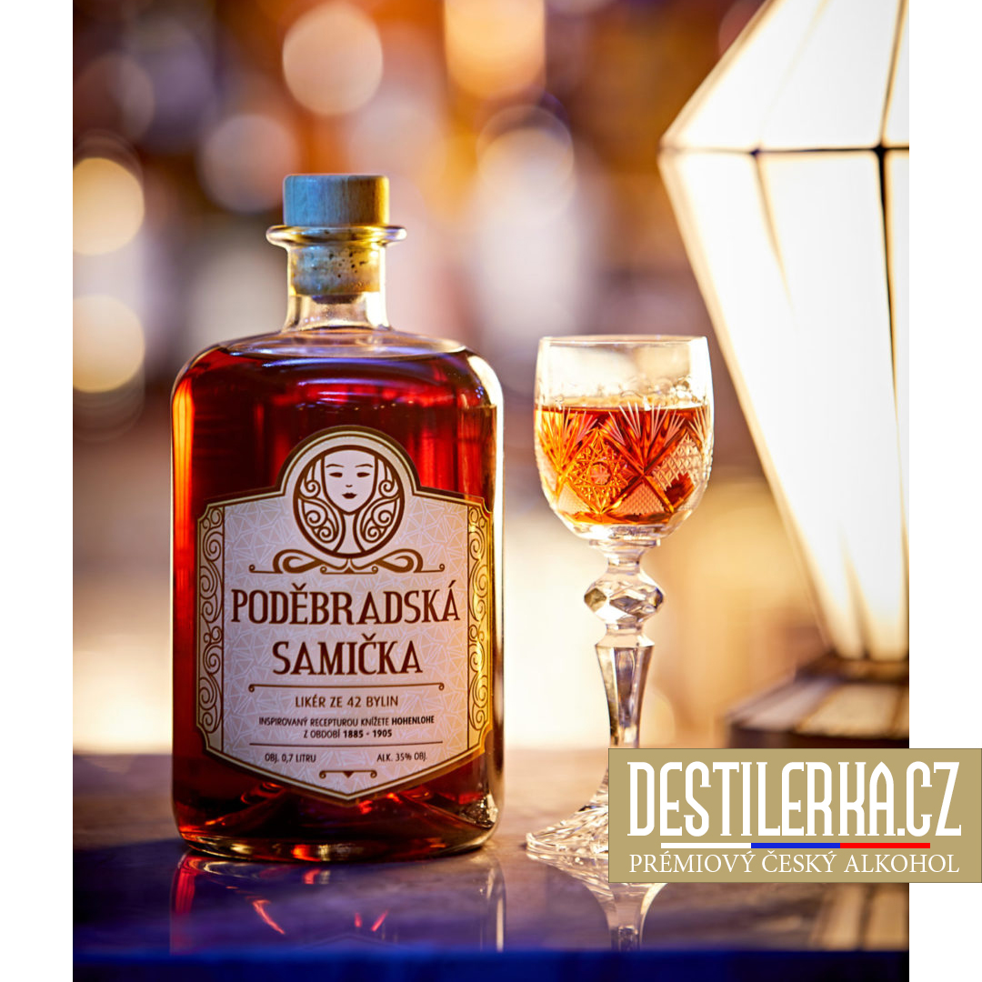 Poděbradská samička 35% 0,5L – lázeňský likér