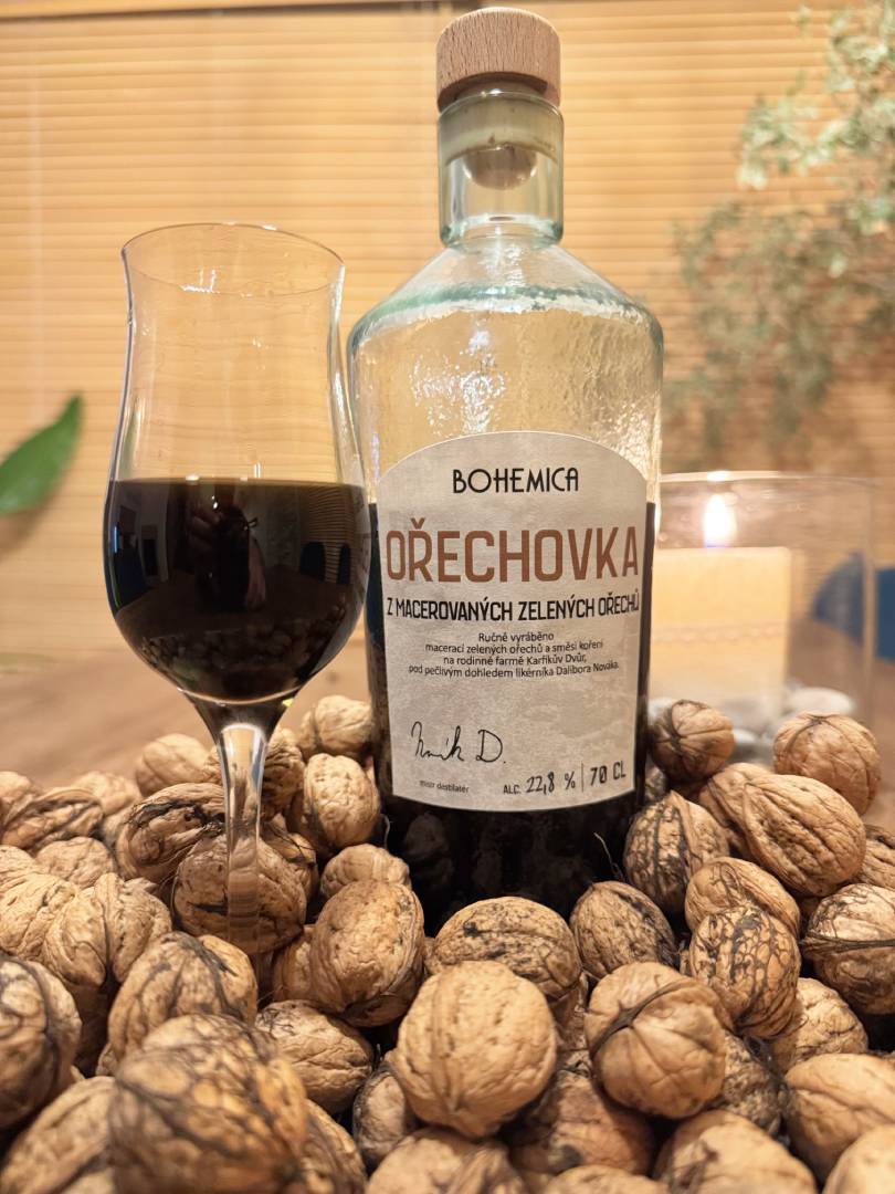 Dárková kazeta + BOHEMICA Ořechovka 0,7L + věnování na přání (obrázek 3)