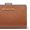 Michael Kors Peněženka Medium Crossgrain Leather Luggagez