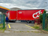 Najíždění kamionu do skladu – Vídeňská 343