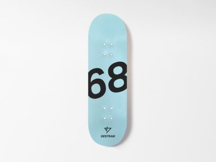 Dřevěná fingerboard deska s oblíbeným číslem