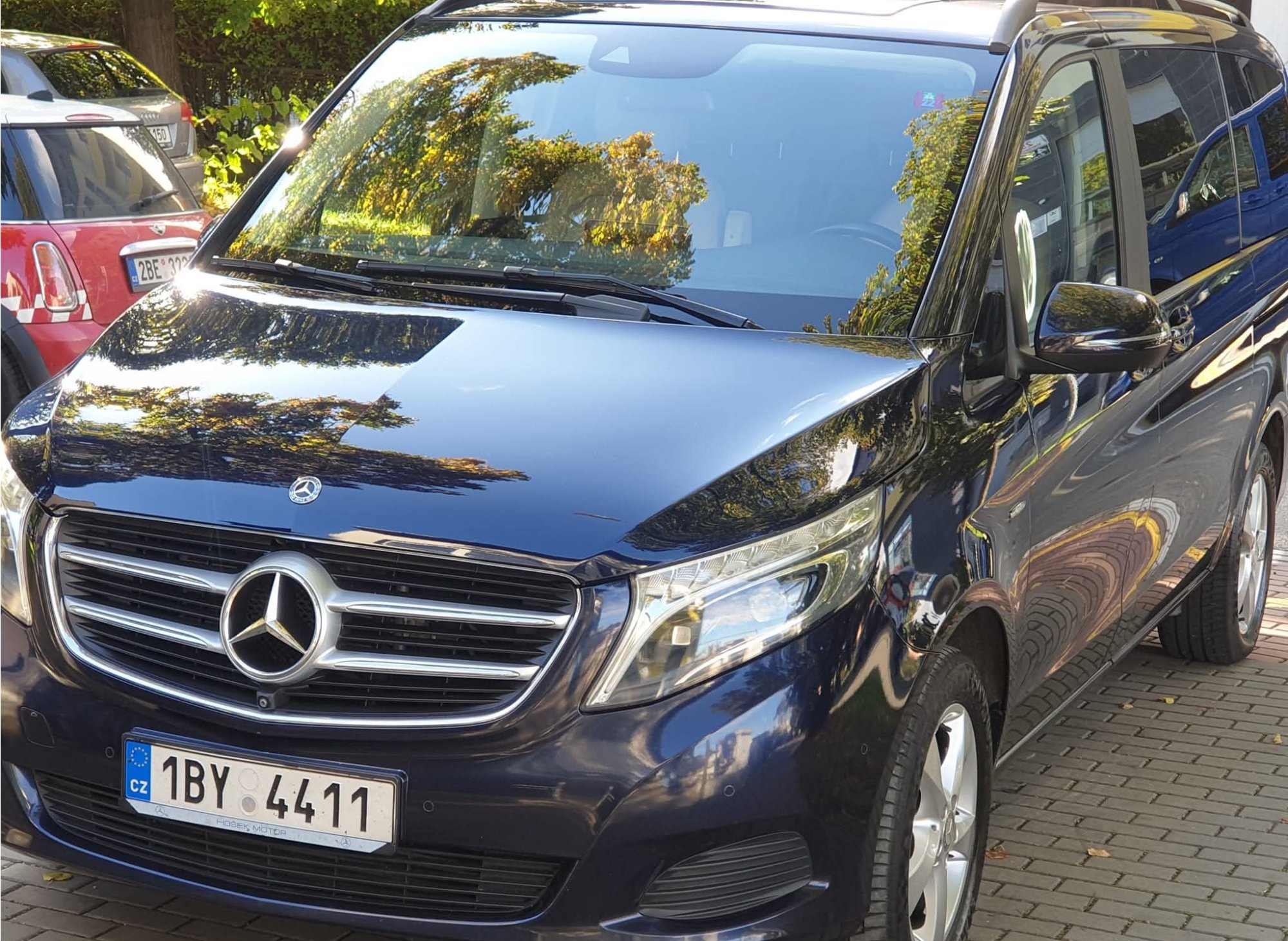 Ruční mytí auta: Nejlepší péče o váš vůz