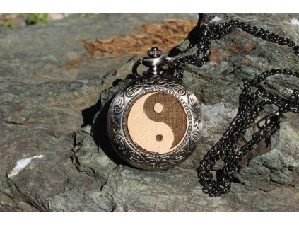 Kapesní hodinky (CIBULE) JING JANG (malé dřevo)