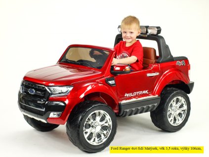 Elektrické autíčko Ford Ranger Wildtrak 4x4 LUX s 2,4G, FM, USB, ružová barva