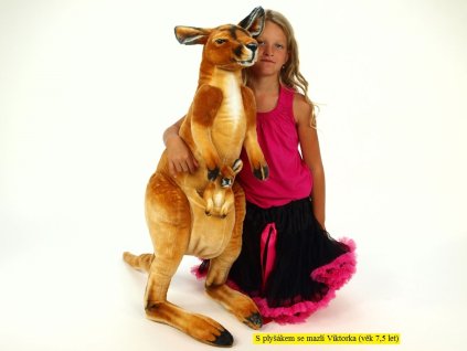 Plyšový klokan s mládětem, výška 98cm, délka s ocasem 80cm